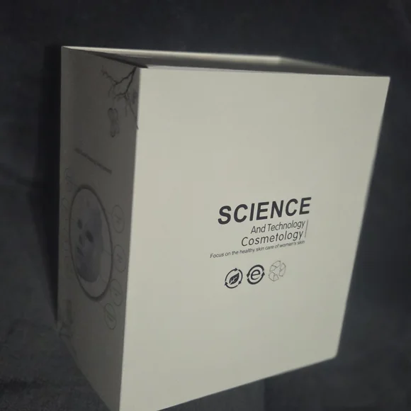 Light Facial Beauty Instrument - White LED Facial Mask - Picture 2 of 2